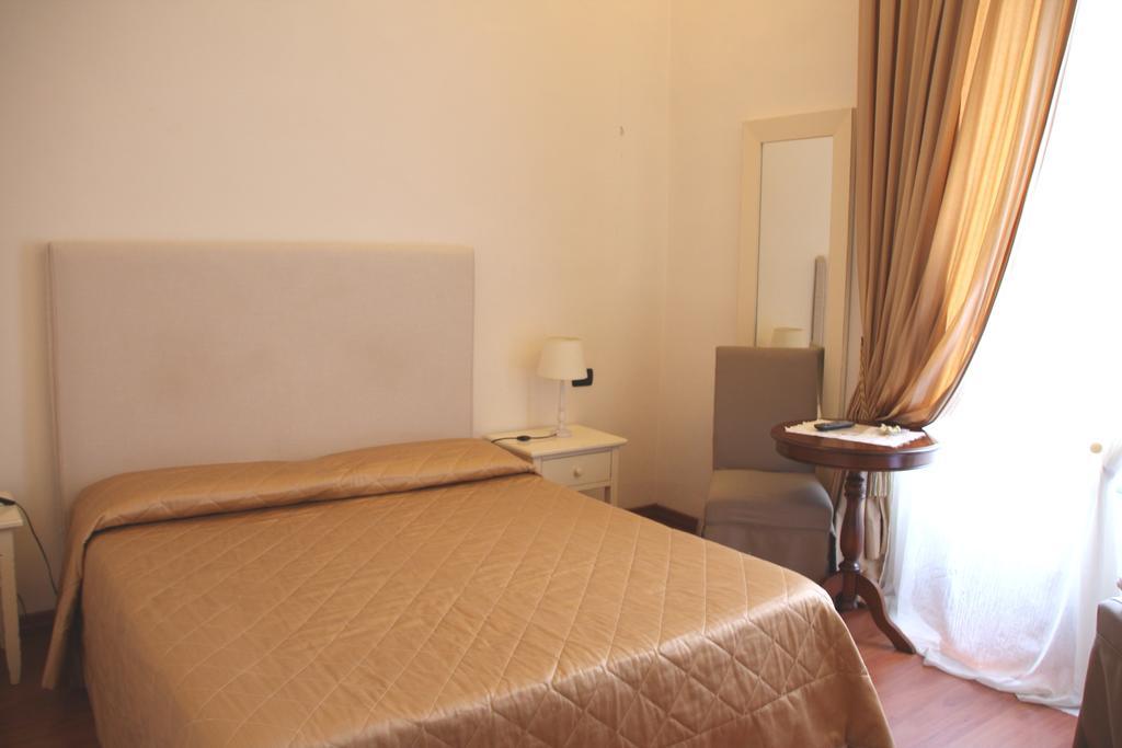 B&B Magnifico Messere Firenze Ruang foto
