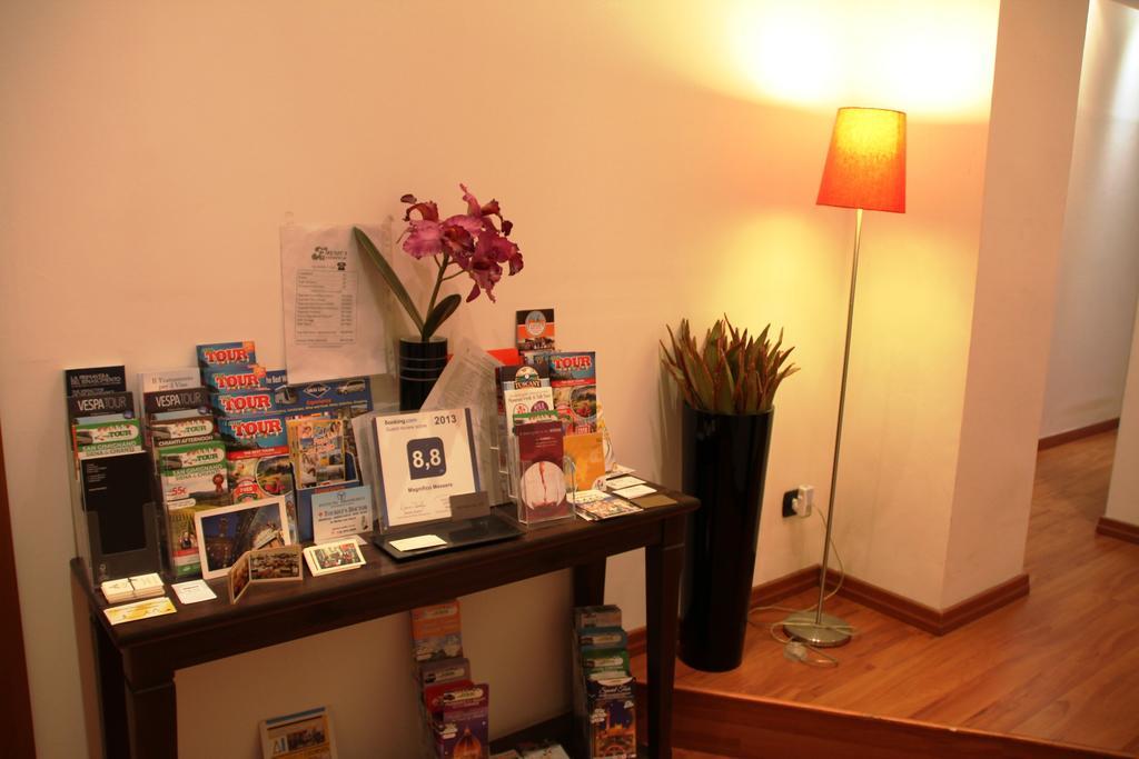 B&B Magnifico Messere Firenze Bagian luar foto